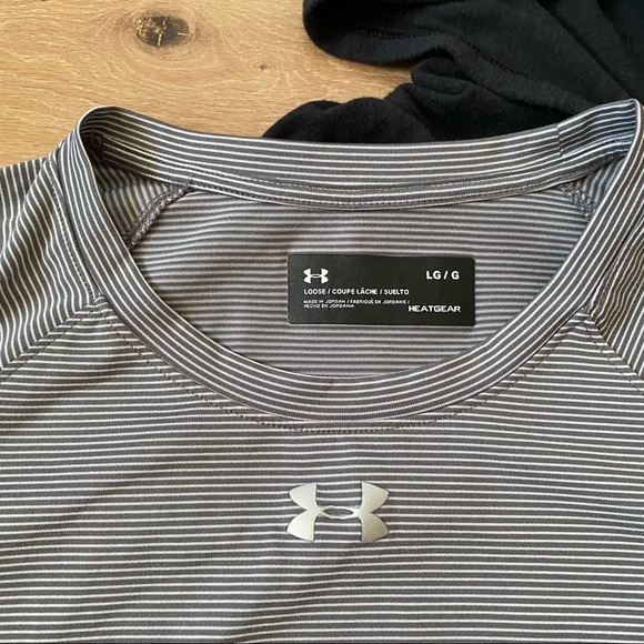 Under Armour Women’s Top Bundle | size M/L - Picture 5 of 8